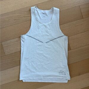 Nike Running Division ADV Running Singlet
